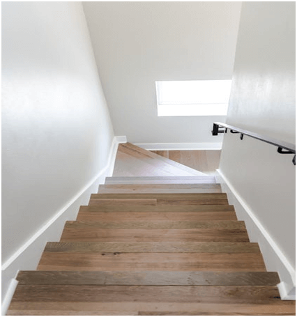 Installing Vinyl Flooring On Stairs, Vinyl Plank Flooring Stair Installation
